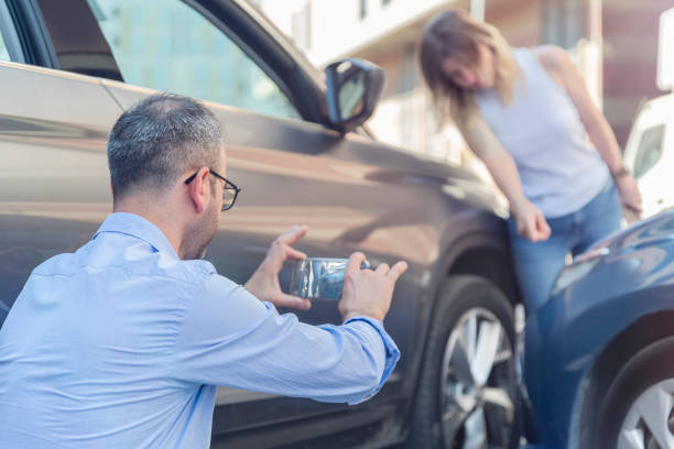 Professional Sr22 Insurance technician working in Hamilton Square, NJ